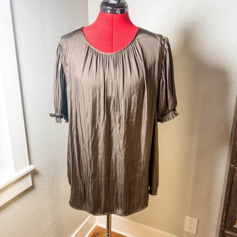 Lane Bryant Rich Brown Satin Short Sleeve Pleated Peasant Top Size 16